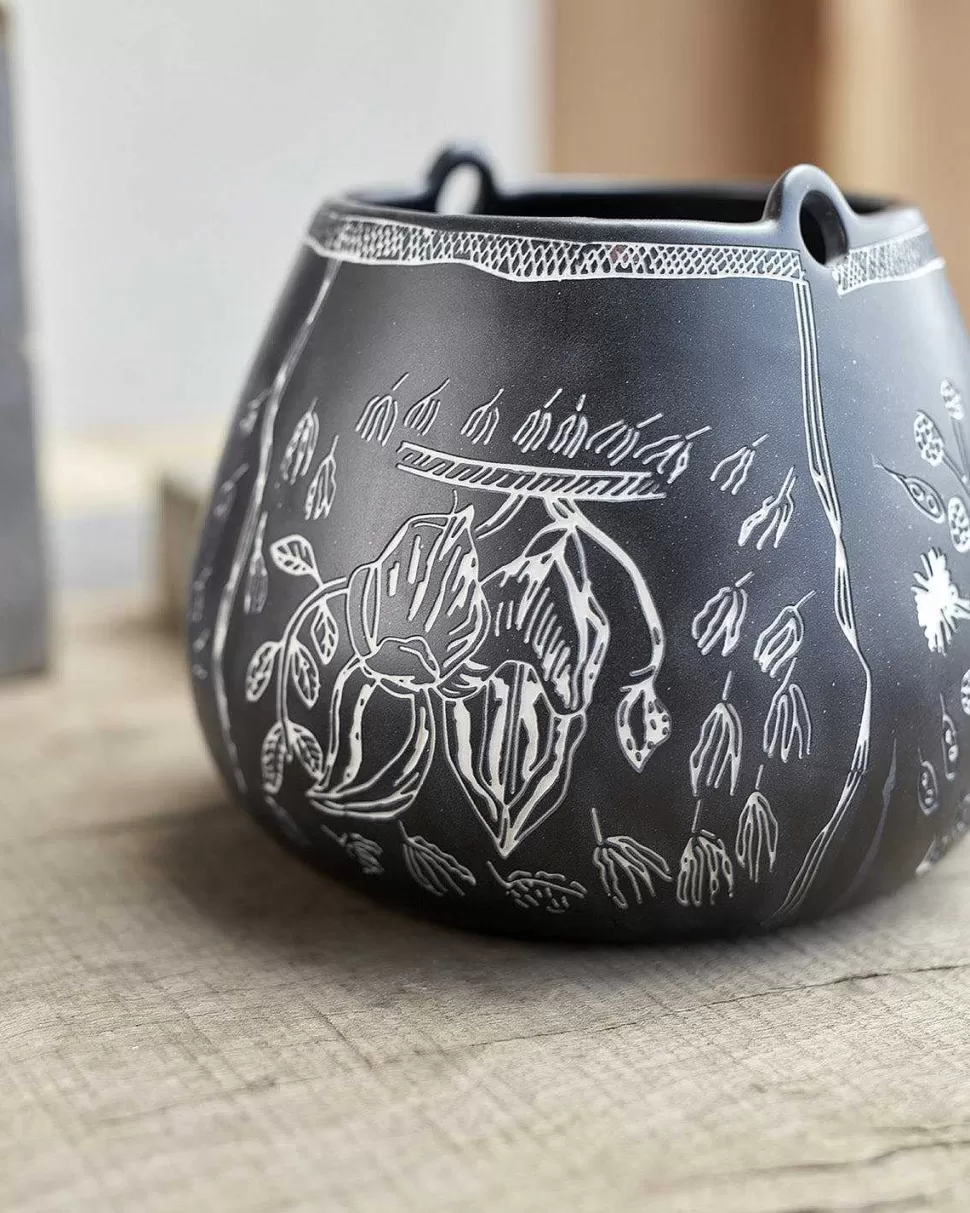 Bowls-Robert Gordon Black Teardrop Bowl / Rg X Juluwarlu