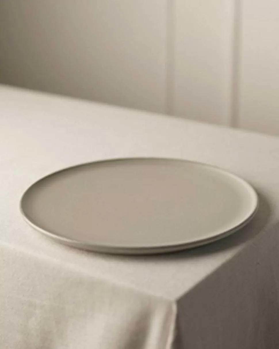 Plates-Robert Gordon Canvas Dinner Plate / Saltbush